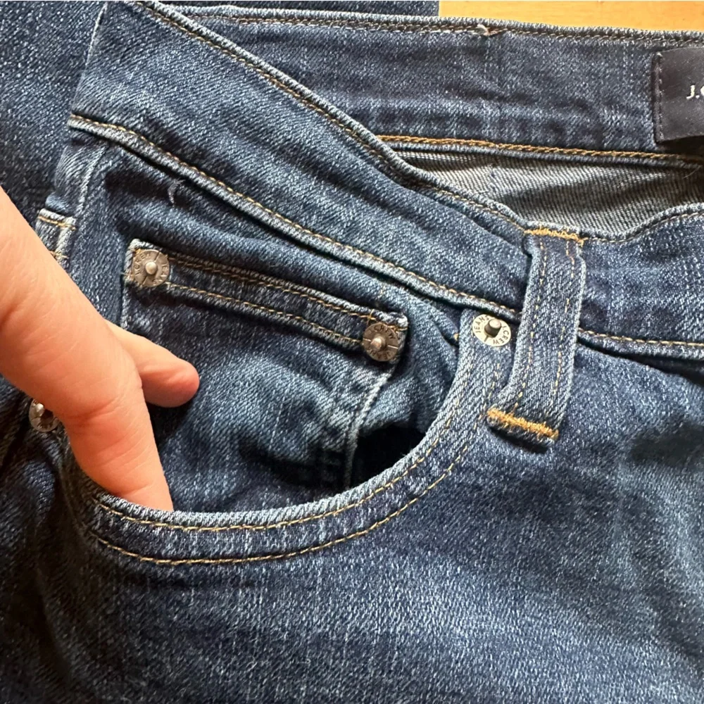 💜 J. Crew 484 Slim Blue Jeans (W28 L32)